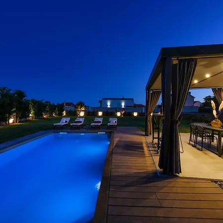 Topaz * Zaton (Zadar)