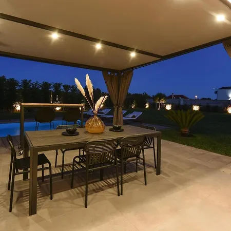 Topaz * Zaton (Zadar)