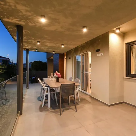 Topaz * Zaton (Zadar)