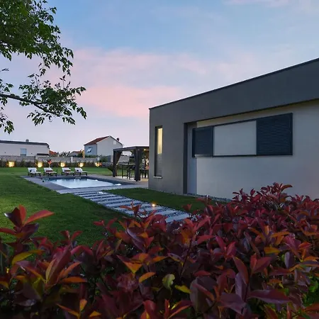 Topaz * Zaton (Zadar)