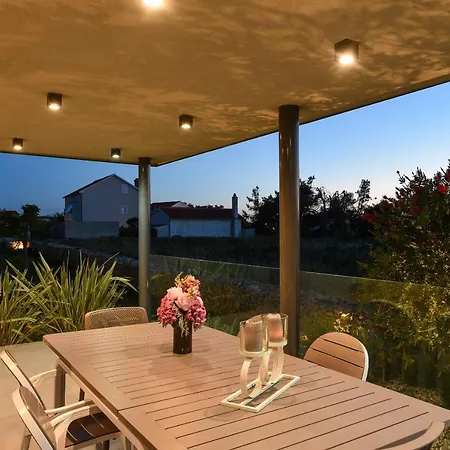 Vakantiehuis Topaz *