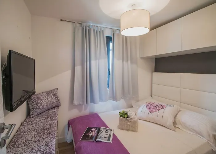 Feriehus Topaz Zaton (Zadar)